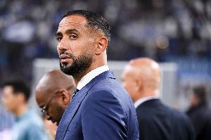 乐鱼-马赛总监：从未见过更衣室直接动拳，没收到洛维和拉比奥特的道歉