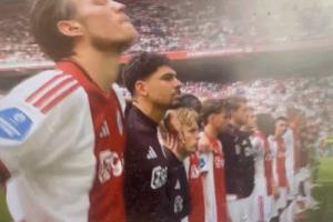 阿贾克斯丢冠后怒拍摄像机，韦霍斯特：不希望镜头总对着我