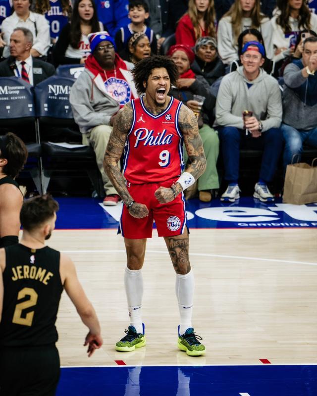 乐鱼官网-比联盟最准更准！对攻大战76人21记三分送骑士连败