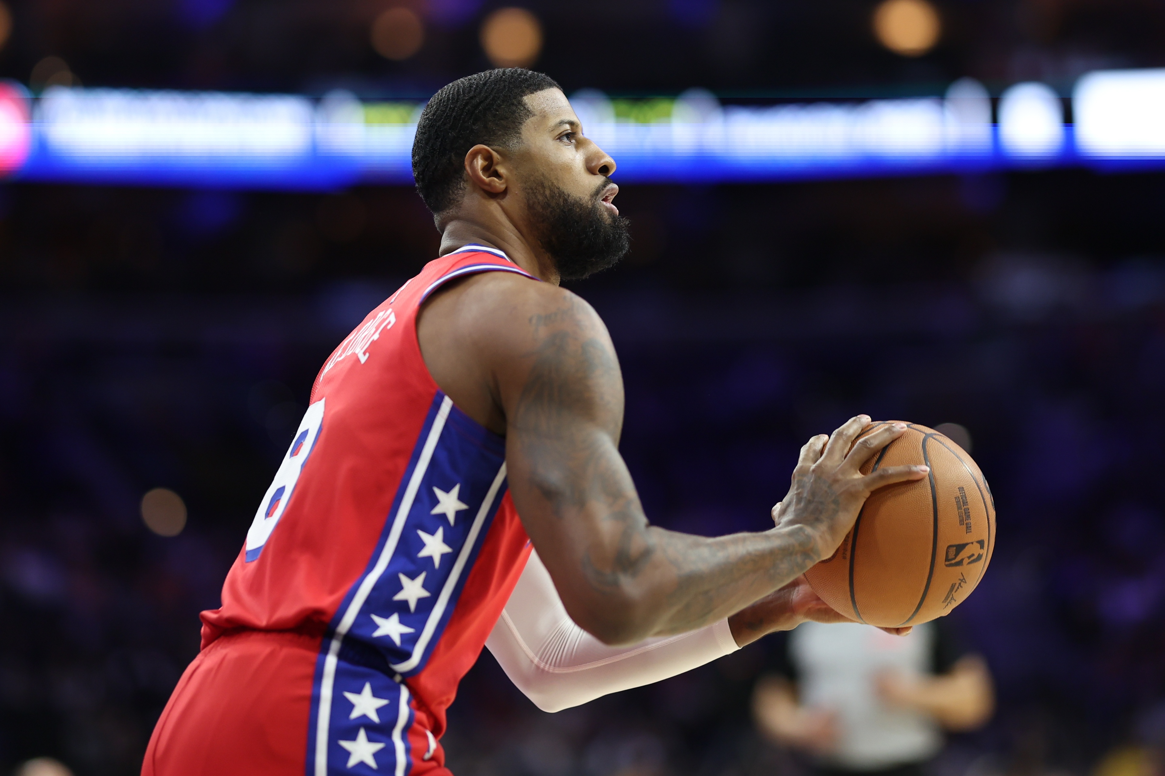 Leyu-场均15.9分5.2板！76人迎战步行者 乔治因左膝伤病管理缺阵