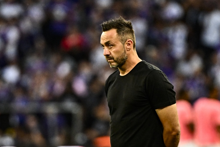 乐鱼app-德泽尔比：我们本可以有更好的表现，最难接受的是球队发挥不稳定