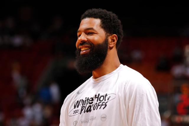 乐鱼-签约大莫里斯填满15人名单 篮网的运作并未结束